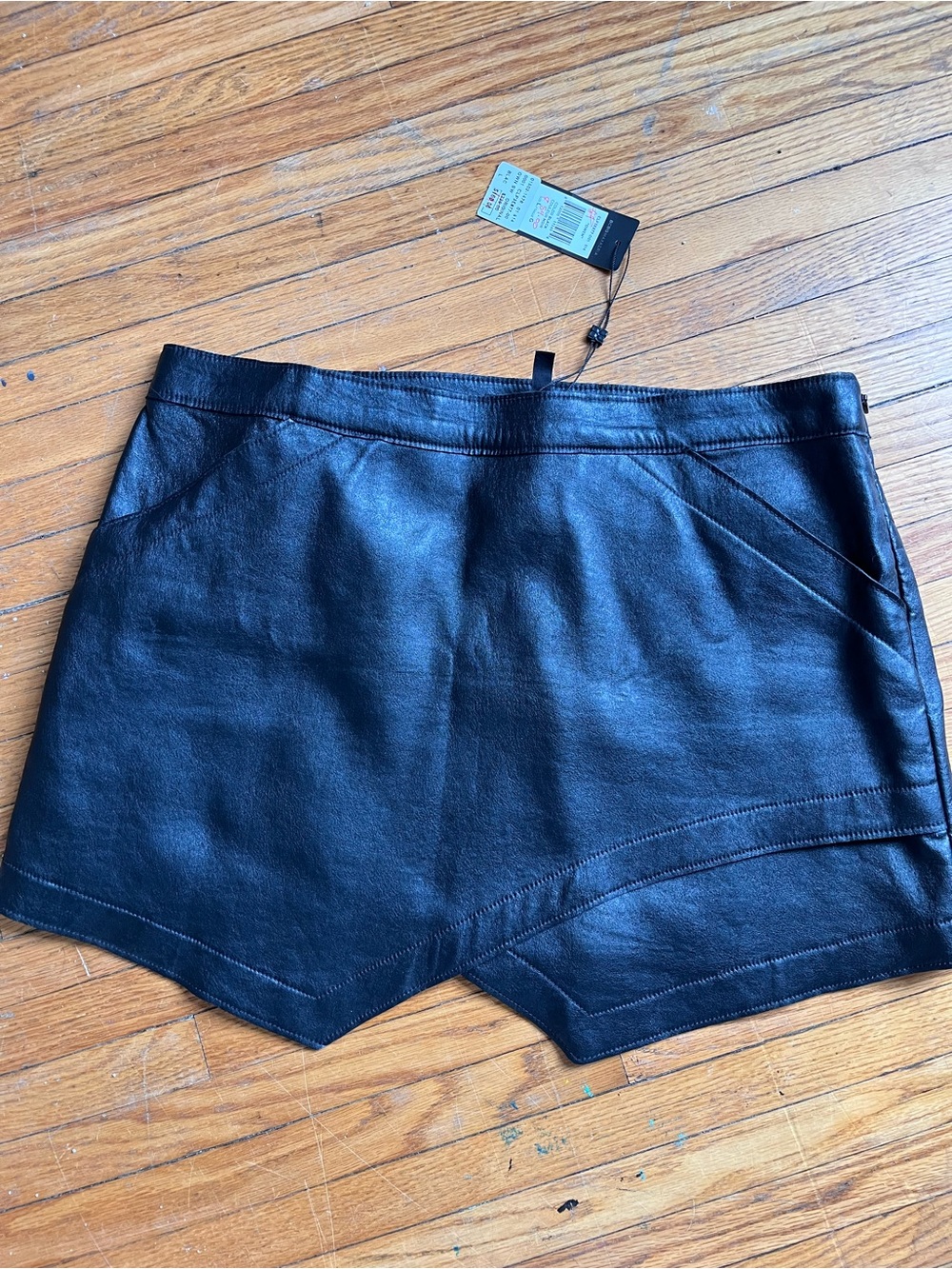 BCBG mini skirt